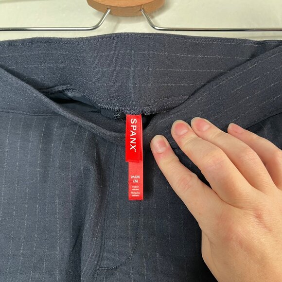 Spanx Womens Medium Navy Blue Pinstripe Ponte Wide Leg Pant 20385q - Picture 4 of 10